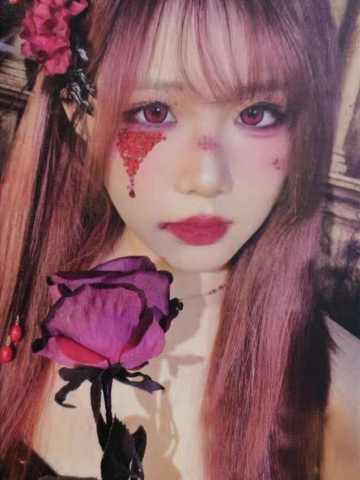 陈俞希《鬼影重重》万圣节主题小卡