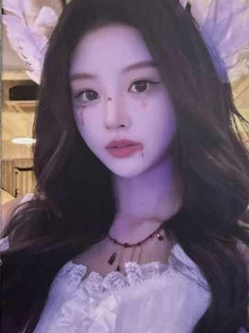 刘若熙《鬼影重重》万圣节主题小卡