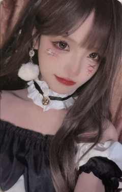 潘瑛琪《鬼影重重》万圣节主题小卡