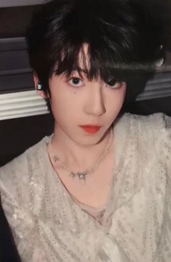 肆意少年见面会单人款小卡 博文ver.A