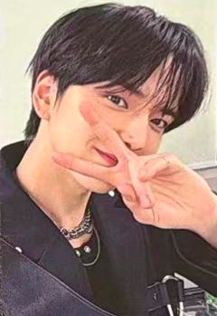 yzy上海中签卡 熏