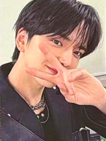 yzy上海中签卡 熏