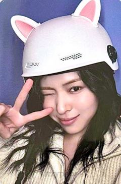 ms东京签售中签卡 溜 猫咪头盔ver.