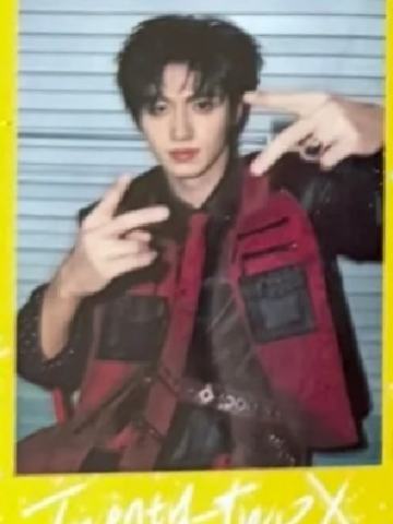 one有引力单人款拍立得 朱ver.D