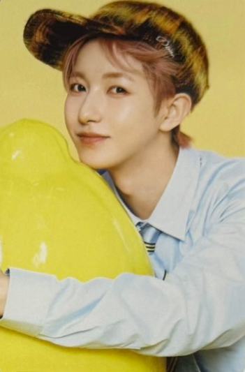 26台历后续b版随机卡 俊ver.A