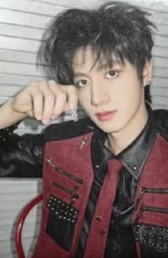 one有引力团款小卡 朱