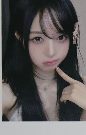 tripleS-2