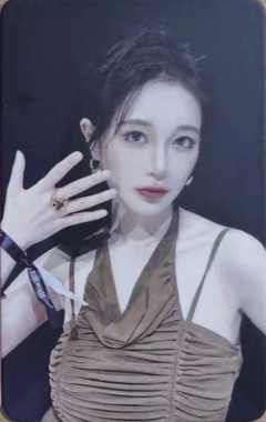 刘增艳 上海时装周小卡ver.B