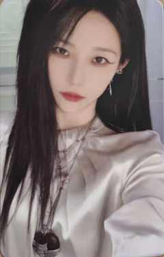 徐楚雯 上海时装周小卡ver.A