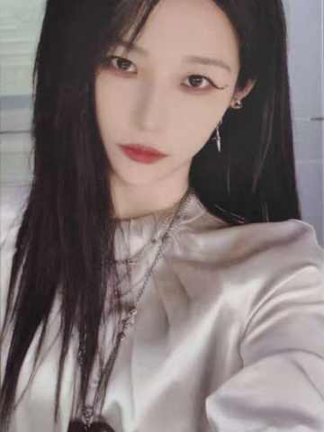 徐楚雯 上海时装周小卡ver.A