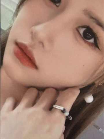 朱怡欣 上海时装周小卡ver.C