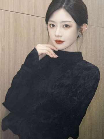 胡晓慧 上海时装周小卡ver.C