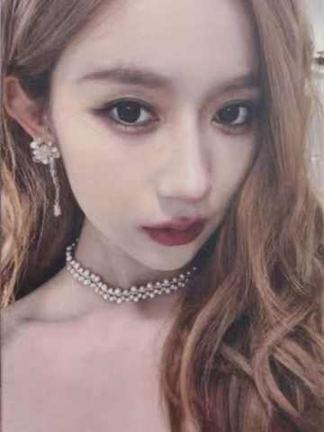 蒋舒婷 上海时装周小卡ver.B