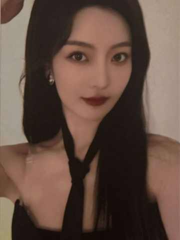 青钰雯 上海时装周小卡ver.A