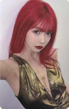 张琼予 上海时装周小卡ver.B