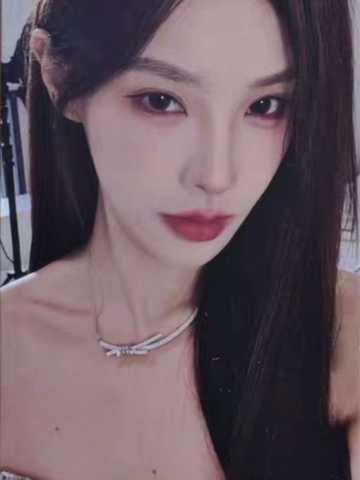 由淼 上海时装周小卡ver.A