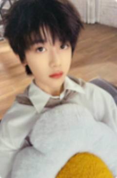 子宸 突围R卡 ver.D