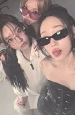 merch版专卡 妮贝书 ver.B