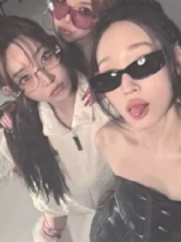 merch版专卡 妮贝书 ver.B