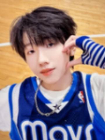 突围特典 玮辰ver.B