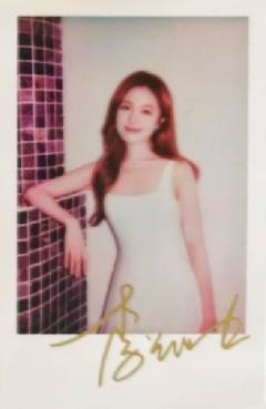 阿芙代言拍立得 ver.B