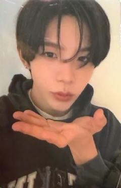 25生日周边卡 酱