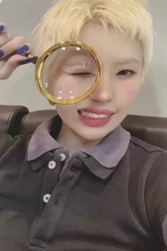 ny幸运卡 娟 放大镜ver.