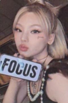 特别版预售礼 志 ver.B