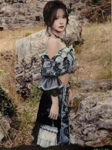 杨冰怡 终极殿堂TOP16汇报单月别生写 ver.D