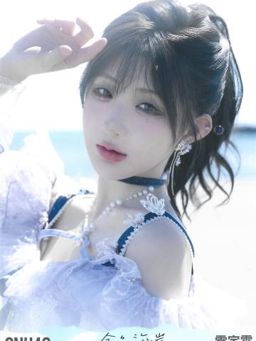 雷宇霄 金色海岸TOP32月别生写ver.C