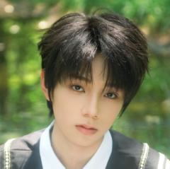 王橹杰