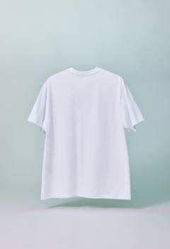 How Sweet T恤 欣-资料图