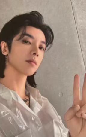 费加罗男士杂志卡ver.D