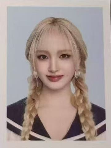 四期会员礼证件照 栗