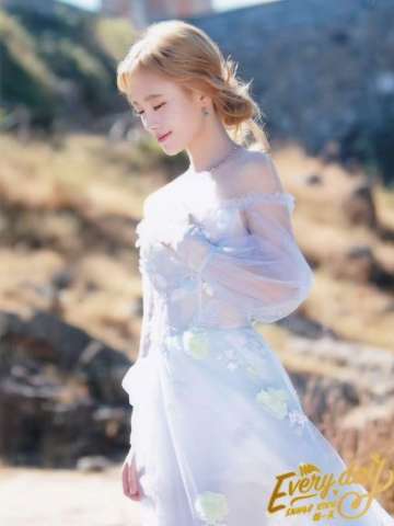 《每一天》2016年首张发行个人 EP生写 ver.B