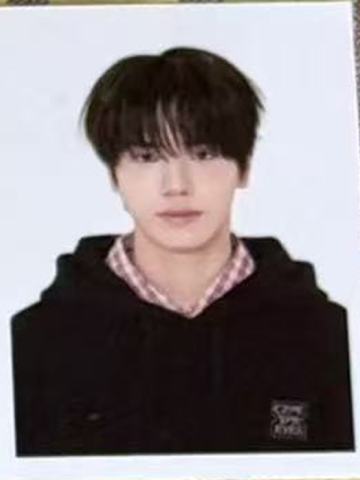 一期会员礼证件照5