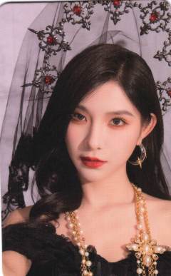 唐莉佳 第六届年度风尚嘉年华主题小卡