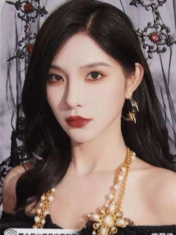 唐莉佳 第六届风尚嘉年华主题生写 ver.A