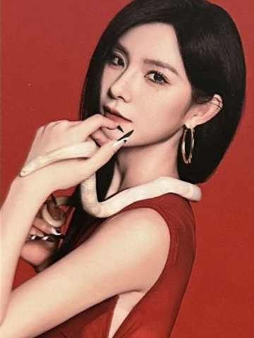 唐莉佳Dr. Olivia生日公演小卡.ver C
