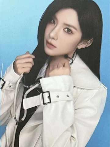 唐莉佳Dr. Olivia生日公演小卡.ver F