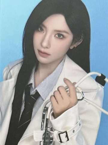 唐莉佳Dr. Olivia生日公演小卡.ver D