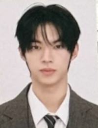 二期会员礼证件照2