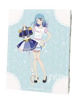 凑美绪-大衣装展画布板