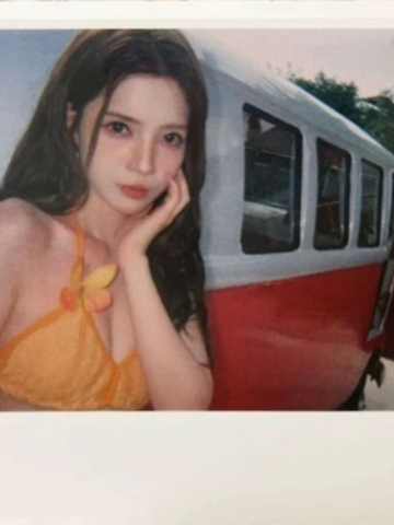 周湘 Bye Bad Bye拍立得小卡