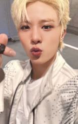 快闪dvd特典卡 桃 自拍ver.B