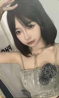 孙嘉馥 八周年特别公演小卡 ver.A