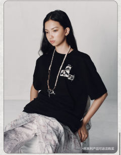 围与困主题空间展T恤-钥匙-资料图