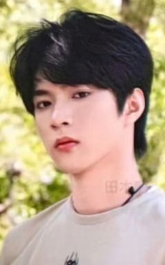 非去不可团体款小卡4