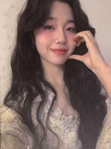 郭依晨 25元旦纪念小卡 ver.C
