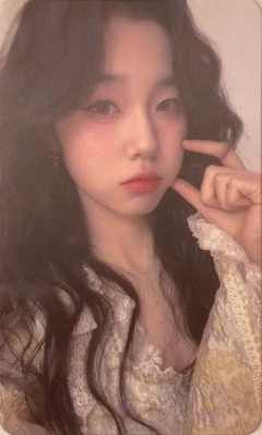 郭依晨 25元旦纪念小卡 ver.A
